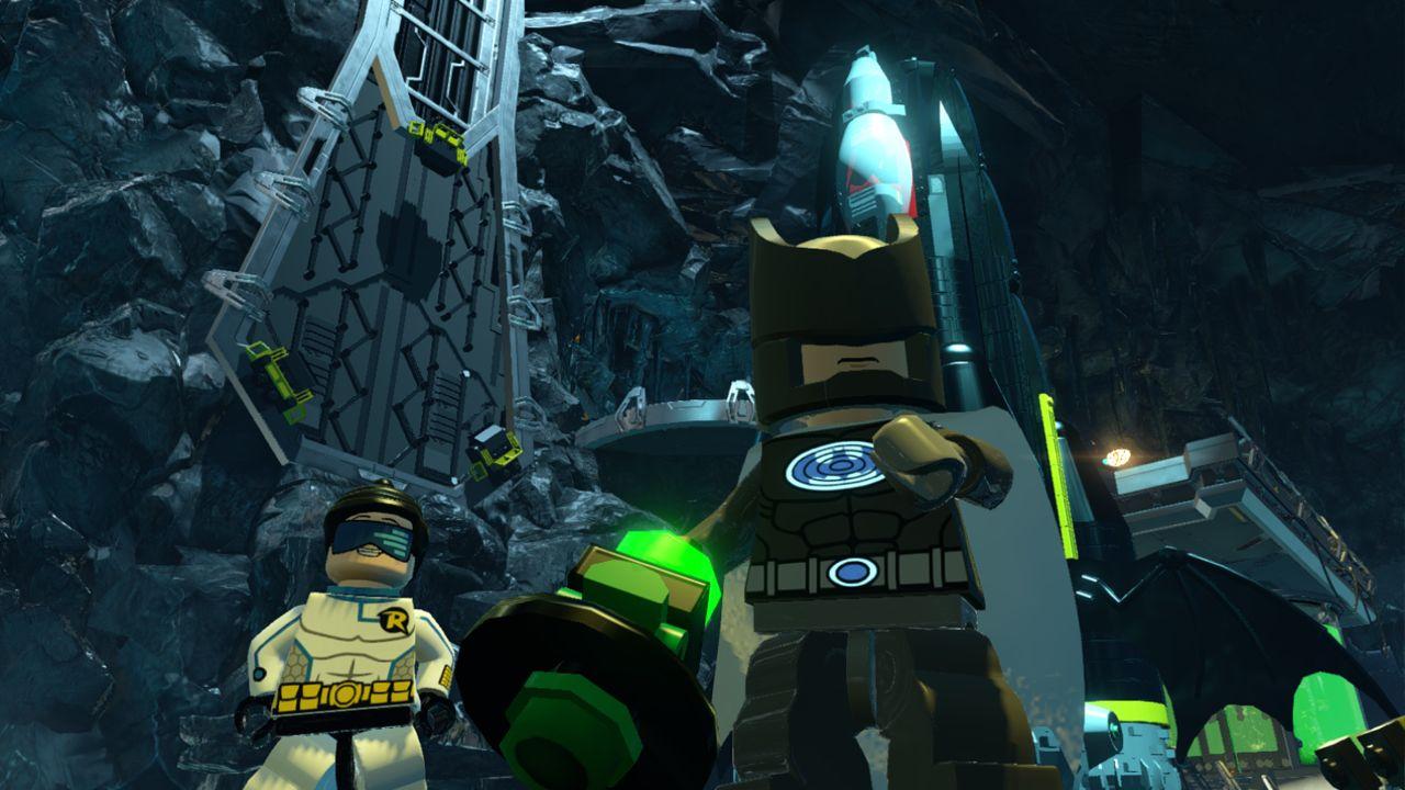 hr_LEGO_Batman_Beyond_Gotham_3