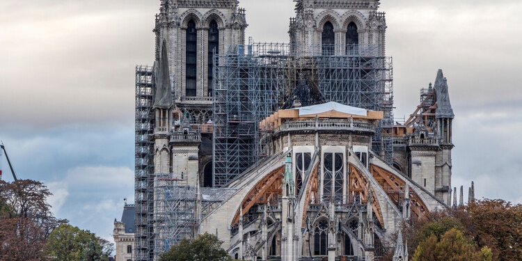 Notre Dame De Paris